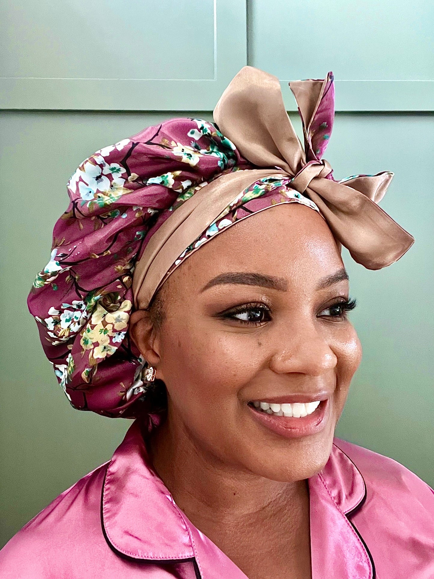 Reversible Floral Lightweight Satin Double Lined Bow-Tie Bonnet